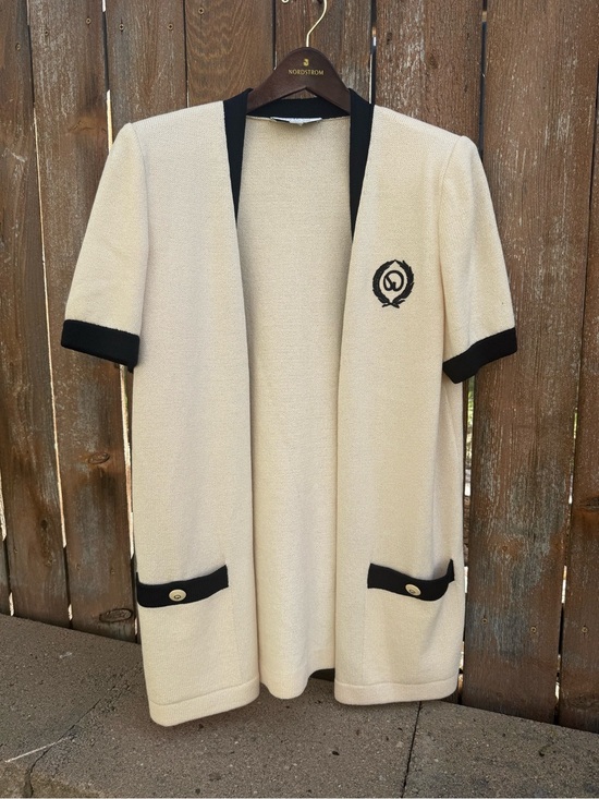 St. John Collection Sweaters - St. John Cream Beige Black Trim Open Front Short Sleeve Cardigan Jacket Medium